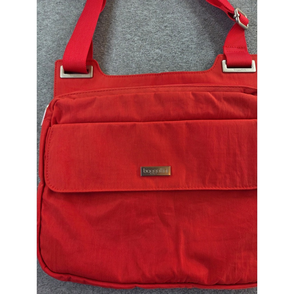 Baggallini Red Nylon Crossbody Travel Bag Purse Lightweight Organizer Pocket